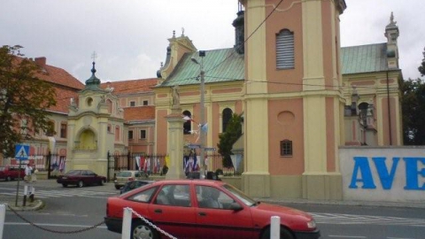 przez sandomierskie sady 